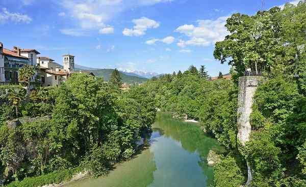 IT-ALPE teaser Natisone River in the medieval town Cividale del Friuli 194042816