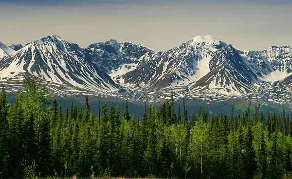CA-NORDL-YUKON Awesome panoramic view of Yukon mountains as seen from the Alaska Highway shutterstock 430425310