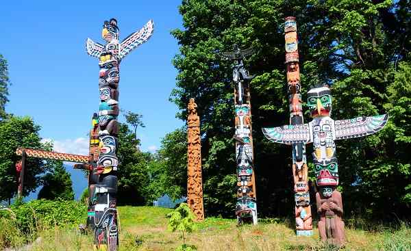 CAD-RM-FPW Kanada Vancouver Totems in Stanley Park
