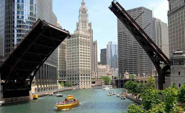 GREAT-LAKES-UND-MICHIGAN GreatLakesStaaten-Chicago Downtown Waterfront