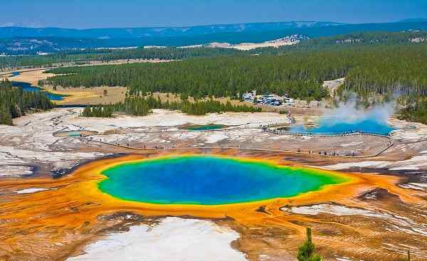 HARLEY-HOEHEP-WEST Grand Prismatic Spring in Yellowstone National Park 125026373
