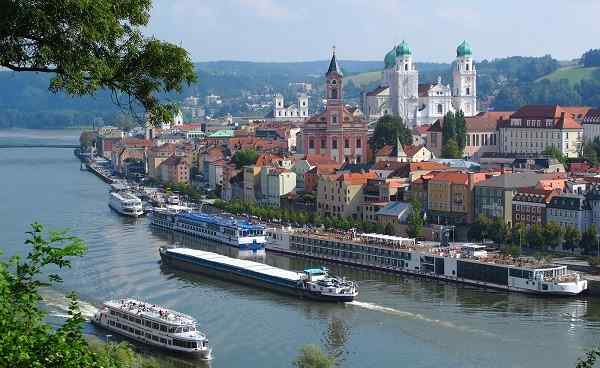 INN-PASS Passau Donau Schiffe