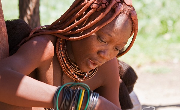 KL-STAMMVOELKER Himba woman 117635002