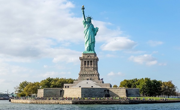 KL-USA-CAD-CHICAGO-NY New York City The Statue of Liberty