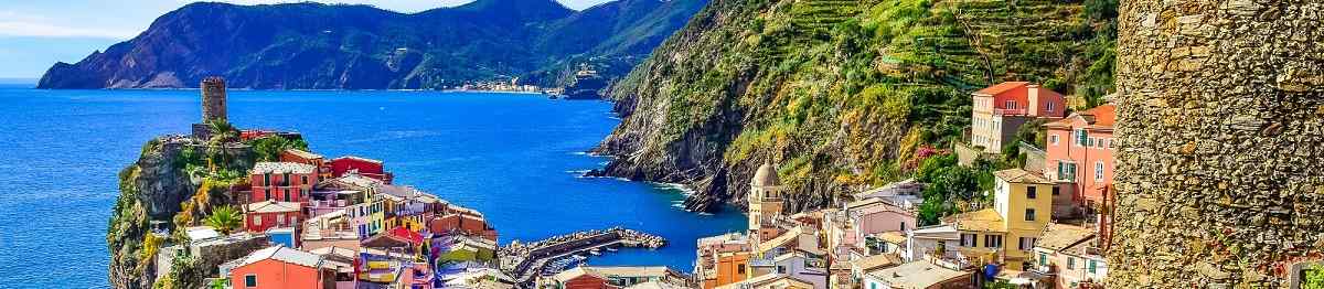 Scenic view of colorful village Vernazza and ocean coast in Cinque  156908393