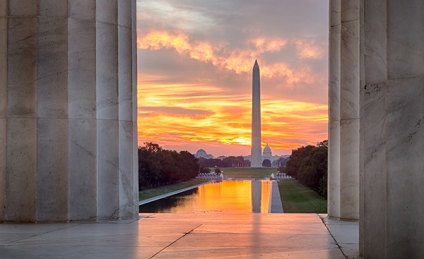 WASHINGTON-REDS Washington DC Lincoln Memorial 112994140