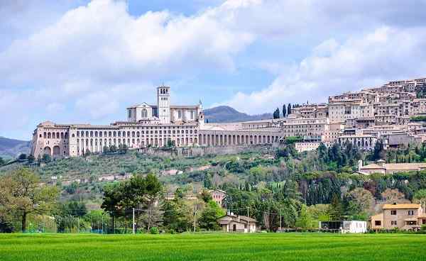 it-franziskus Assisi old city Umbria Italy